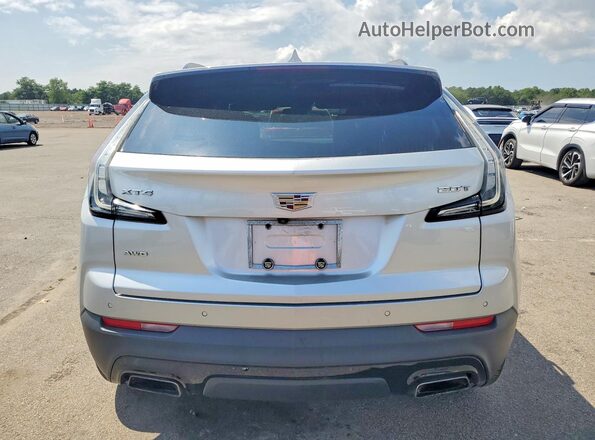 1GYFZFR47KF100518 2019 CADILLAC XT4 Silver Widok z tyłu