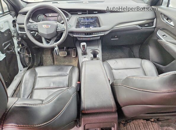 1GYFZFR49KF226850 2019 CADILLAC XT4 White Vista del salpicadero