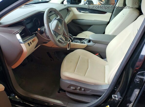 1GYKNCR46LZ183495 2020 CADILLAC XT5 Black წინა სალონის ხედი
