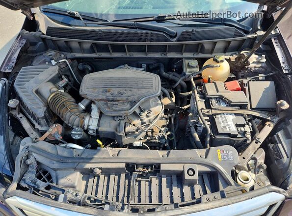 1GYKNCRS8JZ103237 2018 CADILLAC XT5 Purple Rear interior view
