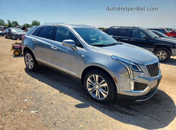 1GYKNDRS3PZ182895 2023 CADILLAC XT5 Gray Front right
