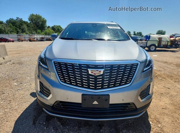 1GYKNDRS3PZ182895 2023 CADILLAC XT5 Gray Front view