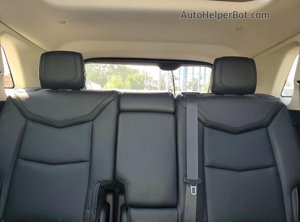 1GYKNDRSXKZ211897 2019 CADILLAC XT5 White Հետևի նստատեղերի տեսք