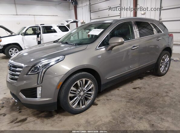 1GYKNERS5HZ283380 2017 CADILLAC XT5 Gray Vista tres cuartos delantera izquierda