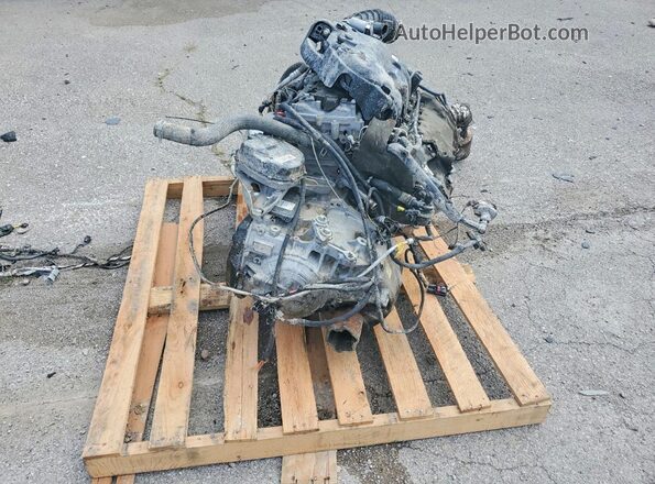 1GYKNERS5KZ105735 2019 CADILLAC XT5 Черный Вид подкапотного пространства