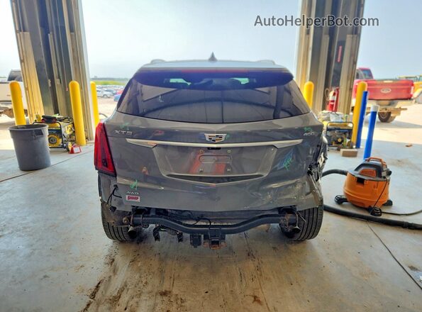 1GYKNFRS1MZ219921 2021 CADILLAC XT5 Gray Vista trasera