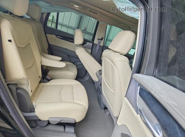 1GYKPCRS3RZ715643 2024 CADILLAC XT6 Черный Вид задней части салона