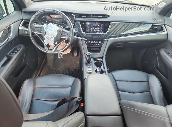 1GYKPCRS3RZ725752 2024 CADILLAC XT6 Blue Vista del salpicadero