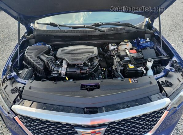 1GYKPCRS3RZ725752 2024 CADILLAC XT6 Blue Vista del compartimento del motor
