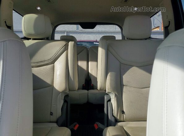 1GYKPCRS4LZ153436 2020 CADILLAC XT6 Red Вид задніх сидінь