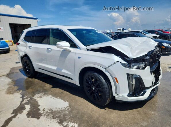 1GYKPCRS8MZ226051 2021 CADILLAC XT6 White Delantero derecho