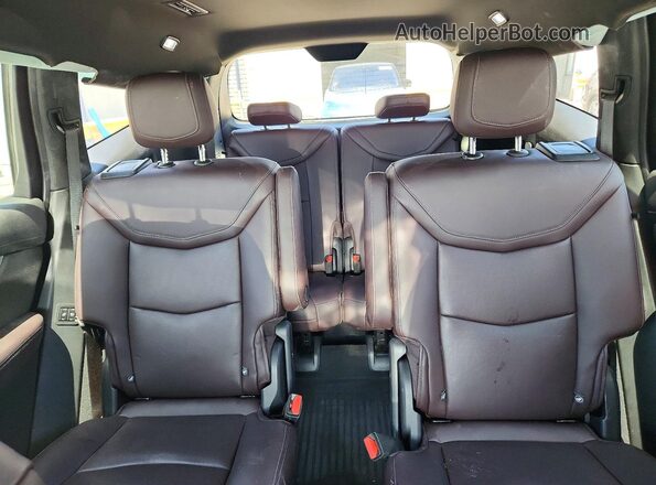 1GYKPCRS8MZ226051 2021 CADILLAC XT6 White Vista de los asientos traseros
