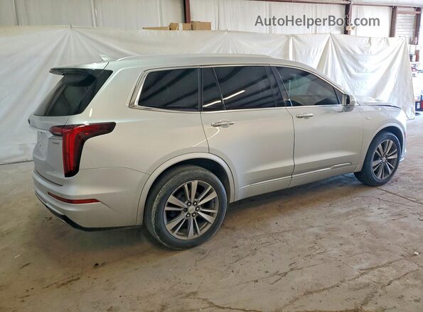1GYKPCRSXLZ100613 2020 CADILLAC XT6 Silver Tył prawy