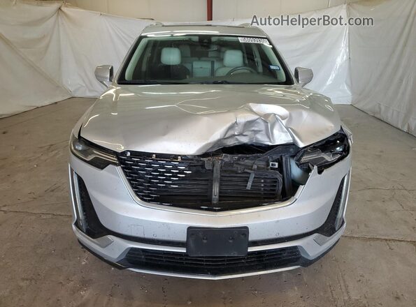 1GYKPCRSXLZ100613 2020 CADILLAC XT6 Silver Widok wnętrza 360 stopni