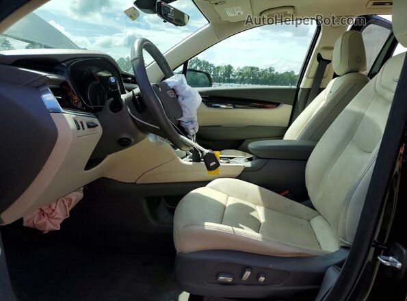 1GYKPDRS0LZ210348 2020 CADILLAC XT6 Черный Вид салона спереди