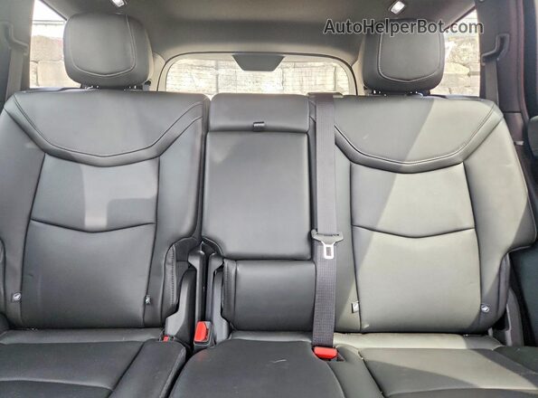1GYKPDRS3PZ181823 2023 CADILLAC XT6 Maroon Հետևի նստատեղերի տեսք