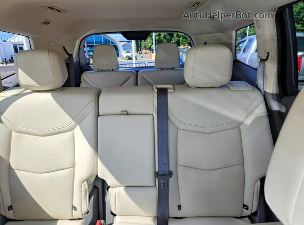 1GYKPDRS6MZ153865 2021 CADILLAC XT6 Белый Вид задних сидений