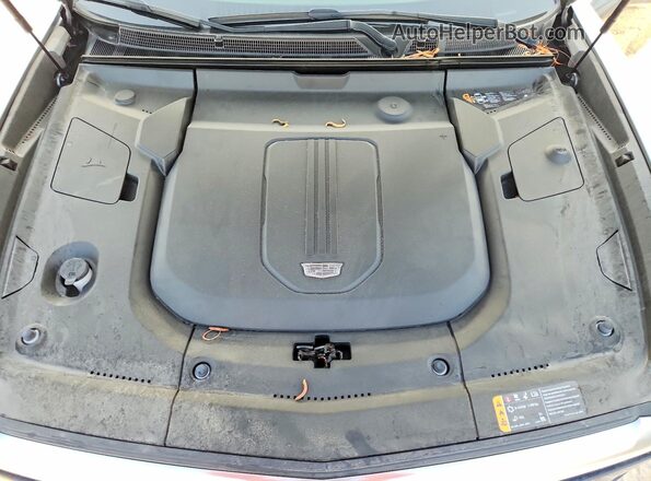1GYKPPRK7RZ108992 2024 CADILLAC OTHER Gray ძრავის განყოფილების ხედი