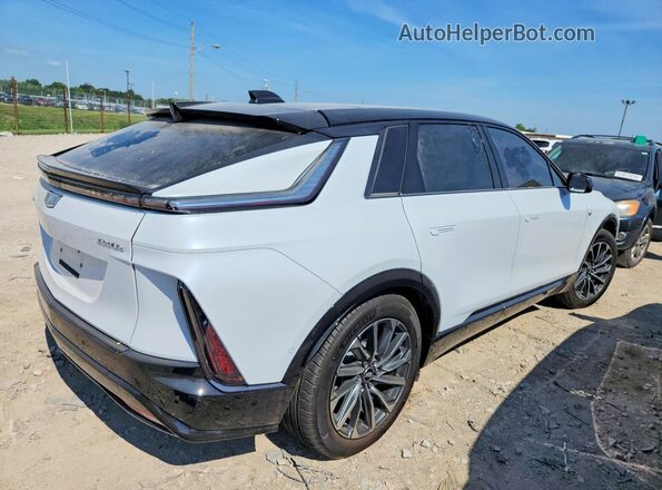 1GYKPURL9TZ303183 2026 CADILLAC OTHER White უკანა მარჯვენა