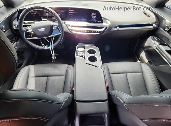 1GYKPVRK6RZ118448 2024 CADILLAC OTHER Black Vista del salpicadero