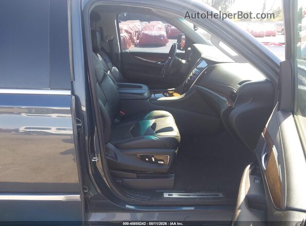 1GYS3GKJ7LR166606 2020 CADILLAC ESCALADE Gray Вид салону спереду
