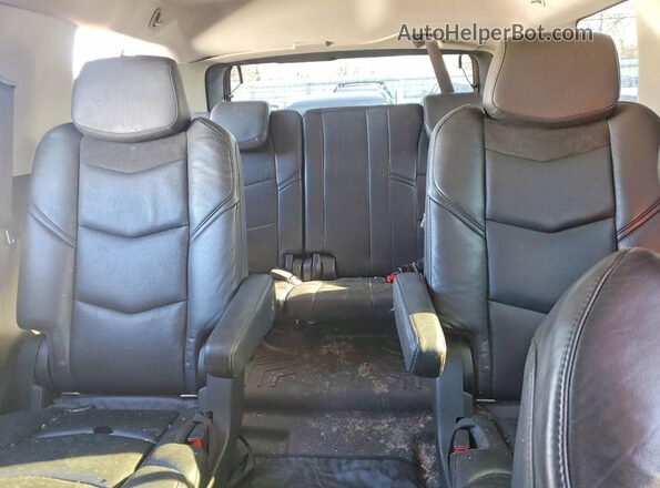 1GYS4BKJ3GR458095 2016 CADILLAC ESCALADE Black Widok tylnych siedzeń