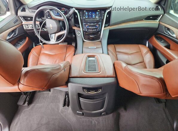 1GYS4CKJ4LR174412 2020 CADILLAC ESCALADE Silver Dashboard view