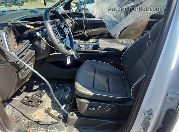 1GYS9BRL3SR102909 2025 CADILLAC ESCALADE Белый Вид салона спереди