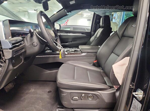 1GYS9JKL5TR214875 2026 CADILLAC ESCALADE Black Widok wnętrza z przodu