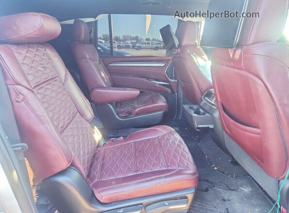 1GYS9LKL8TR168924 2026 CADILLAC ESCALADE White უკანა სალონის ხედი