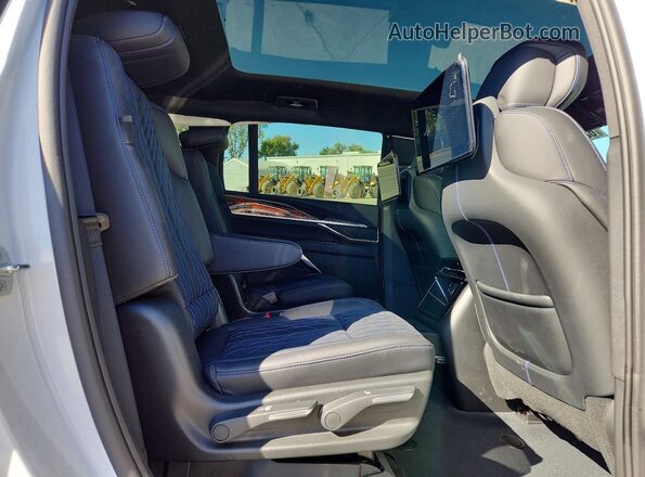 1GYTEEKL9SU109131 2025 CADILLAC ESCALADE White უკანა სალონის ხედი