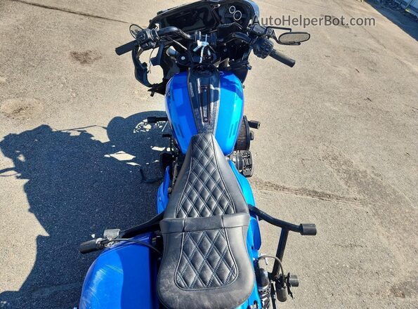 1HD1TL818TB955663 2026 HARLEY-DAVIDSON FLTRXSTSE Синий Вид сзади