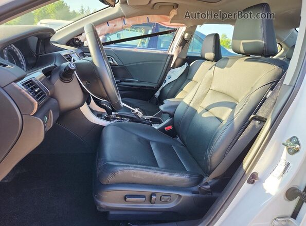 1HGCR2F09HA807713 2017 HONDA ACCORD White Widok wnętrza z przodu