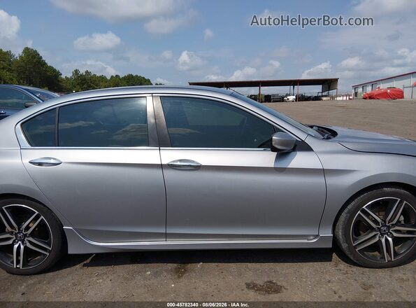 1HGCR2F13HA277487 2017 HONDA ACCORD Silver Вид задньої частини салону