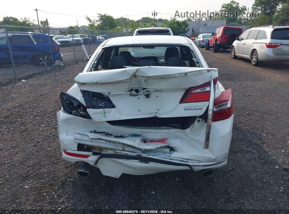 1HGCR2F15HA052813 2017 HONDA ACCORD Белый 