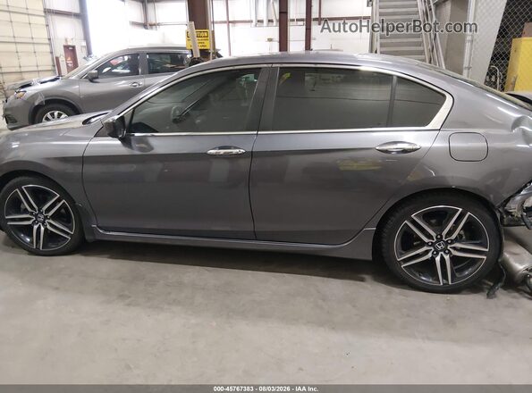 1HGCR2F16HA069121 2017 HONDA ACCORD Серый 