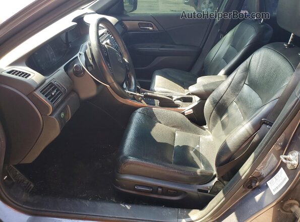 1HGCR2F16HA146053 2017 HONDA ACCORD Gray Vista interior delantera