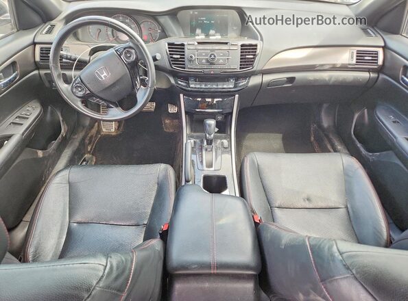 1HGCR2F18HA037593 2017 HONDA ACCORD White Widok deski rozdzielczej