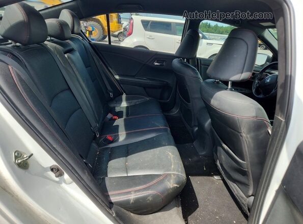 1HGCR2F18HA037593 2017 HONDA ACCORD White Widok tylnych siedzeń