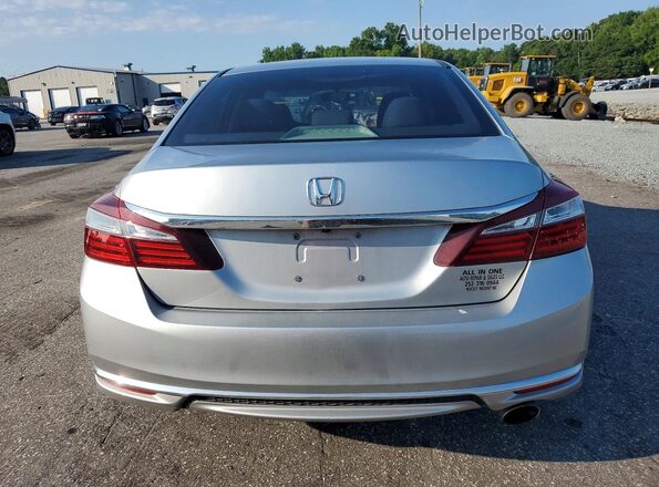 1HGCR2F30GA129698 2016 HONDA ACCORD Silver Widok z tyłu