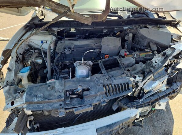 1HGCR2F30HA189935 2017 HONDA ACCORD White Вид задньої частини салону