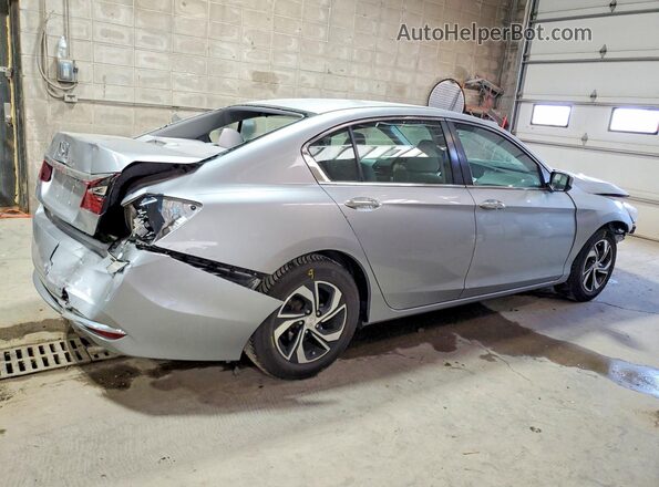 1HGCR2F33HA133181 2017 HONDA ACCORD Silver Задня права чверть