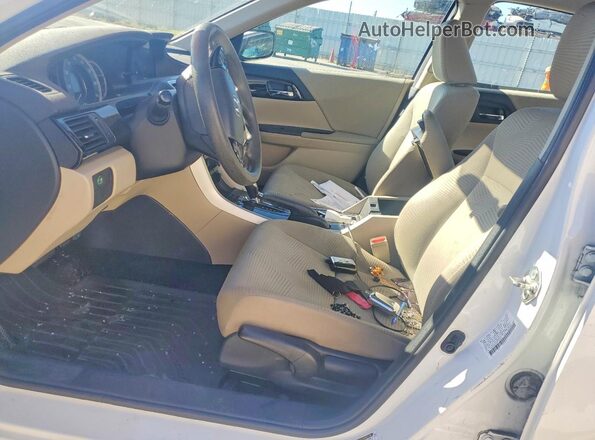 1HGCR2F33HA185944 2017 HONDA ACCORD White წინა სალონის ხედი