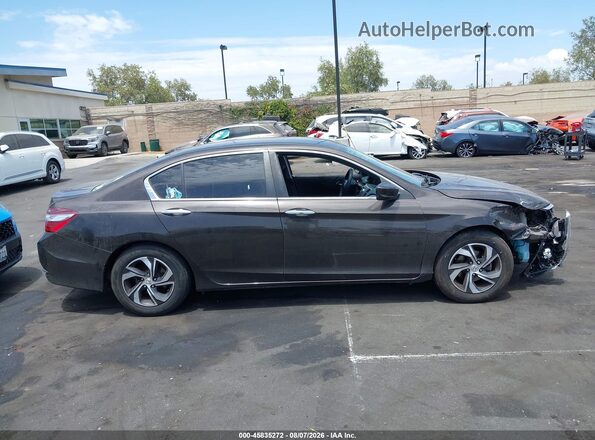 1HGCR2F34HA108032 2017 HONDA ACCORD Brown Vista interior de 360 grados