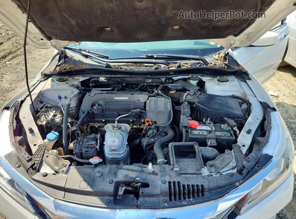 1HGCR2F34HA111142 2017 HONDA ACCORD White უკანა სალონის ხედი