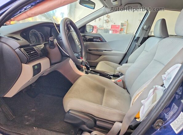 1HGCR2F34HA274096 2017 HONDA ACCORD Blue Widok wnętrza z przodu