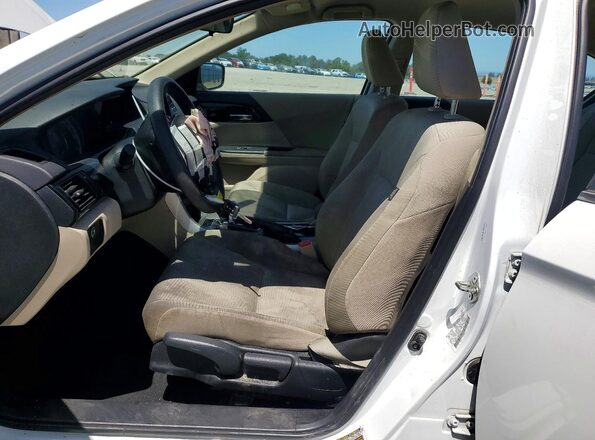 1HGCR2F35GA008732 2016 HONDA ACCORD Белый Вид салона спереди