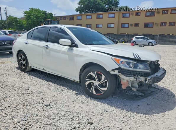 1HGCR2F35HA143985 2017 HONDA ACCORD Белый Передняя правая четверть