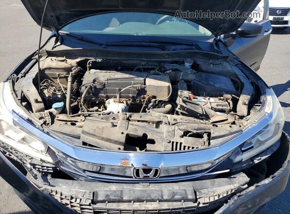 1HGCR2F35HA226140 2017 HONDA ACCORD Black უკანა სალონის ხედი