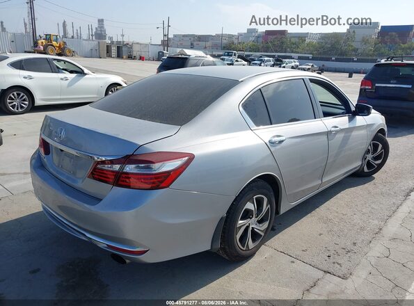 1HGCR2F36HA003119 2017 HONDA ACCORD Silver Задня права чверть
